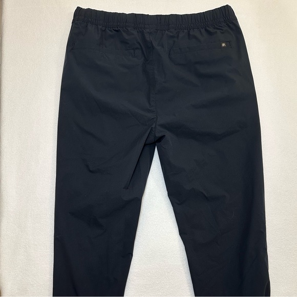 Banana Republic Men’s Small Black Tech Joggers 🖤 Zipper Pockets • Stretch - Picture 5 of 8